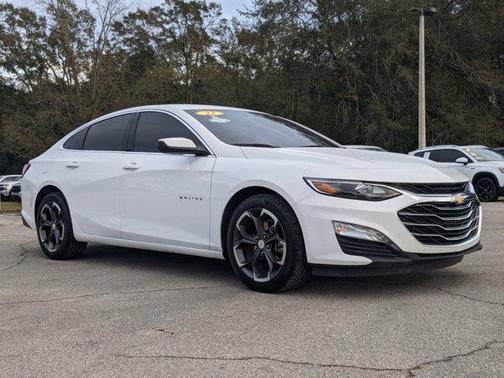 2022 Chevrolet Malibu FWD LT