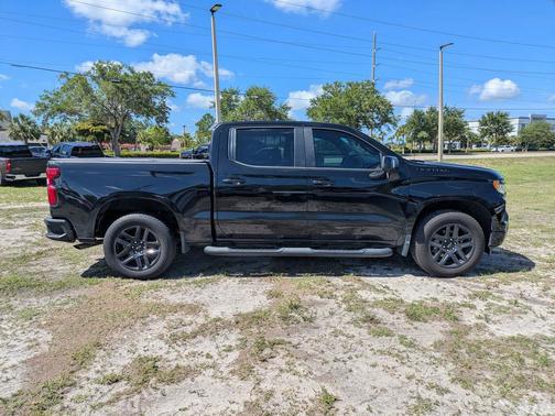 Black 2022 Chevrolet Silverado 1500 RST