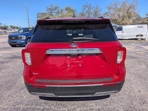Rapid Red Metallic Tinted Clearcoat 2023 Ford Explorer XLT