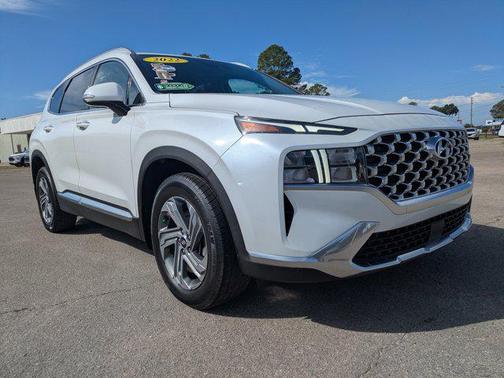 Quartz White 2022 Hyundai SANTA FE SEL 2.4