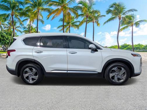 Quartz White 2022 Hyundai SANTA FE SEL 2.4