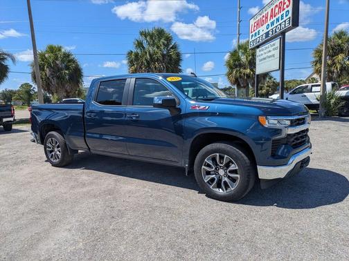 Northsky Blue Metallic 2022 Chevrolet Silverado 1500 LT