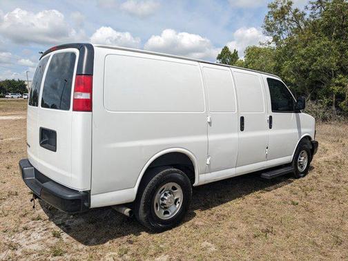 2020 Chevrolet Express 2500 RWD 2500 Regular Wheelbase WT