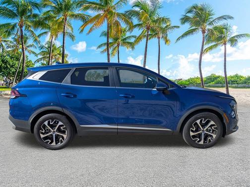 Sapphire Blue 2024 Kia Sportage EX