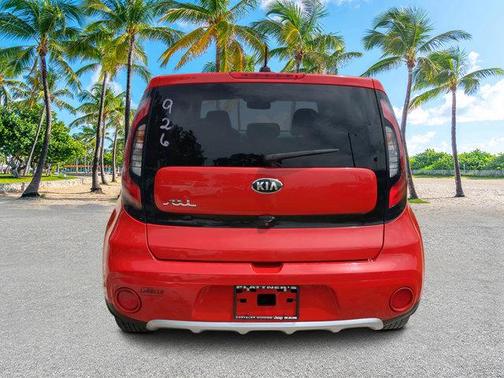 2017 Kia Soul +