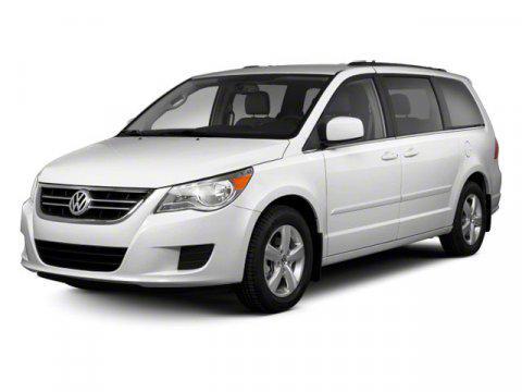 2010 Volkswagen Routan SEL