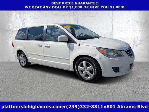 2010 Volkswagen Routan SEL