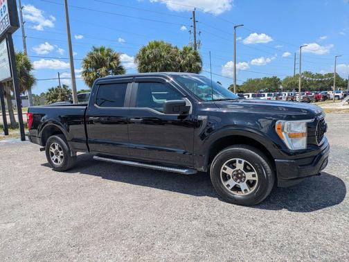 Agate Black Metallic 2022 Ford F-150 XL