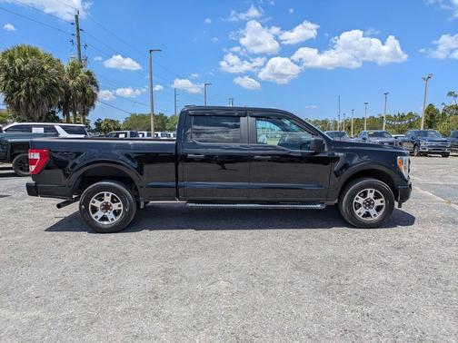 Agate Black Metallic 2022 Ford F-150 XL
