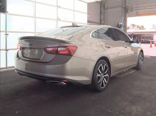 2022 Chevrolet Malibu FWD RS