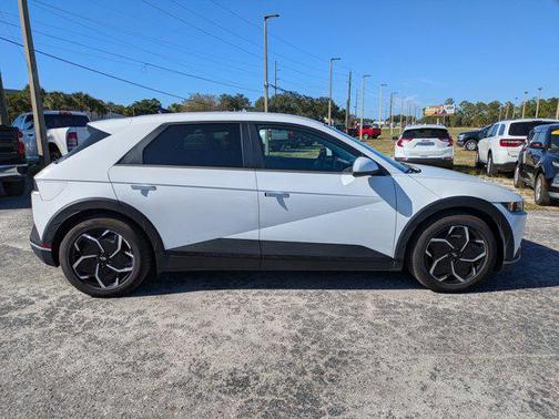 2022 Hyundai IONIQ 5 SE