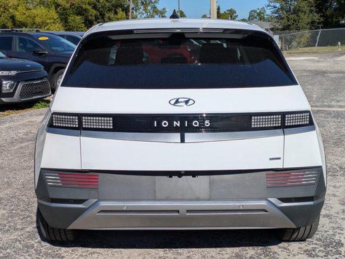 2022 Hyundai IONIQ 5 SE