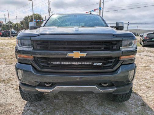 Graphite Metallic 2018 Chevrolet Silverado 1500 2LT