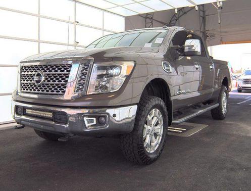 2016 Nissan Titan XD SL