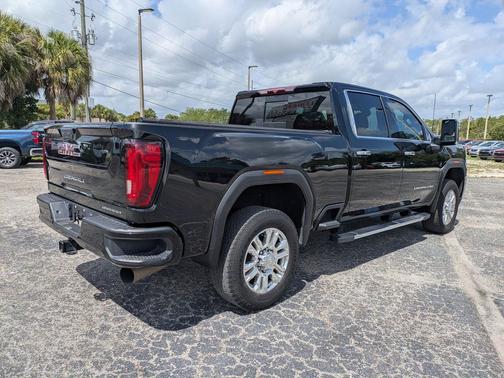 Onyx Black 2023 GMC Sierra 2500 Denali