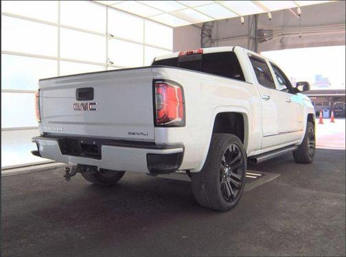 White Frost Tricoat 2017 GMC Sierra 1500 Denali