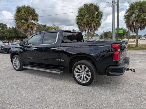 2022 Chevrolet Silverado 1500 High Country