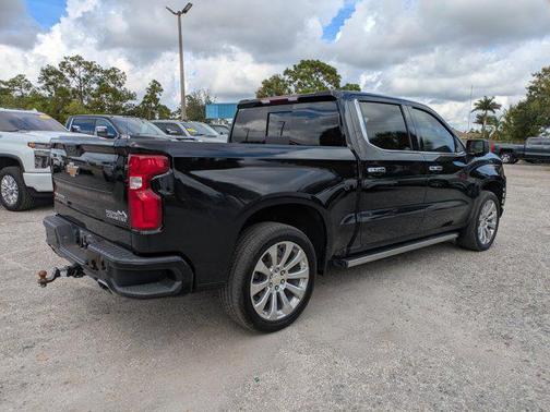 2022 Chevrolet Silverado 1500 High Country