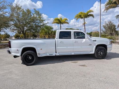 Summit White 2006 Chevrolet Silverado 3500 LT Crew Cab