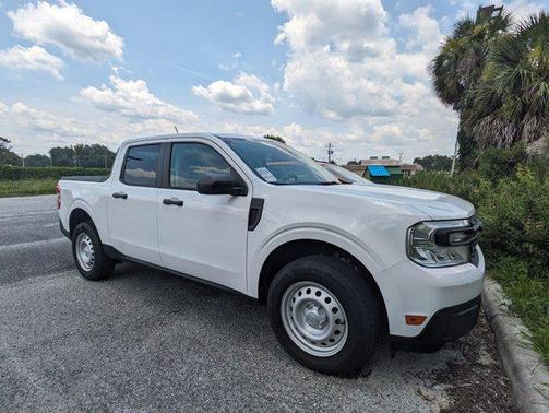 2022 Ford Maverick XL