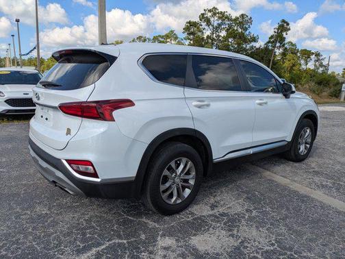 2019 Hyundai SANTA FE SE 2.4