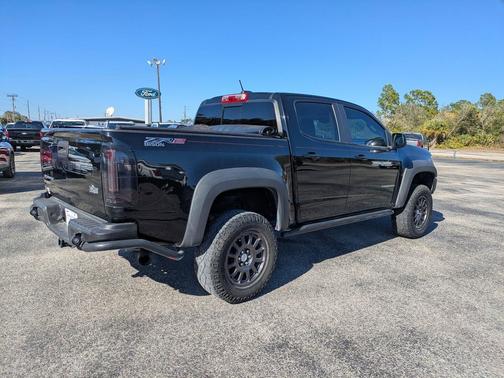 Black 2022 Chevrolet Colorado ZR2