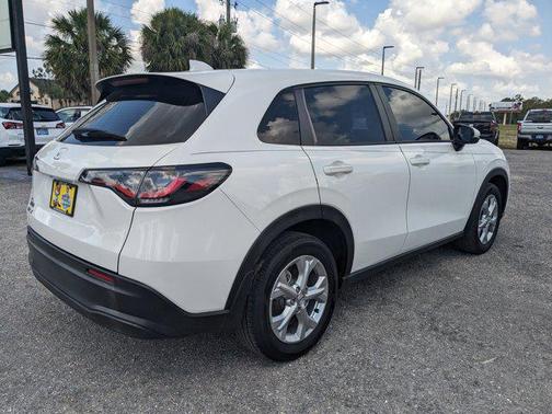 2023 Honda HR-V LX