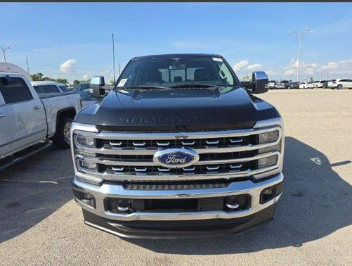 2023 Ford F-350 Lariat