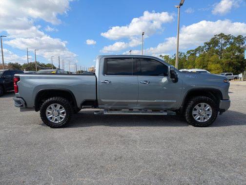 2025 Chevrolet Silverado 2500 High Country