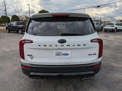 Snow White Pearl 2021 Kia Telluride EX