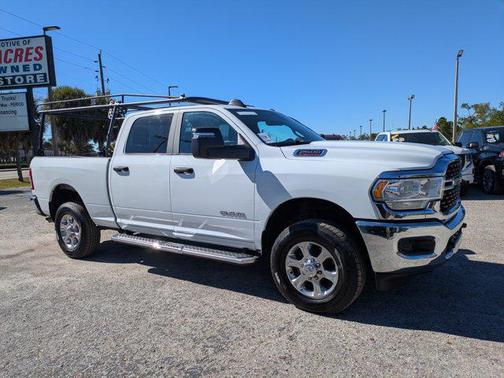 2023 RAM 2500 Big Horn Crew Cab 4x4 6'4' Box