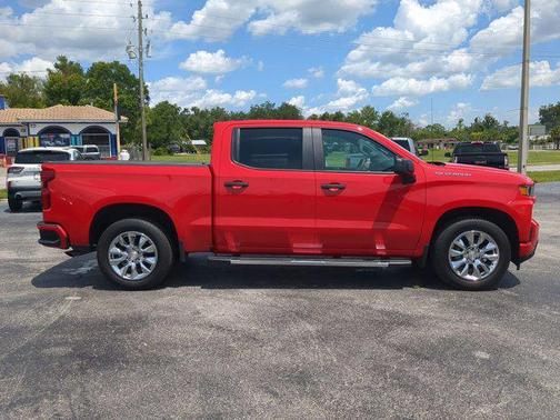 2022 Chevrolet Silverado 1500 Custom