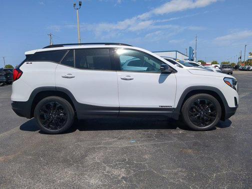 2021 GMC Terrain SLE