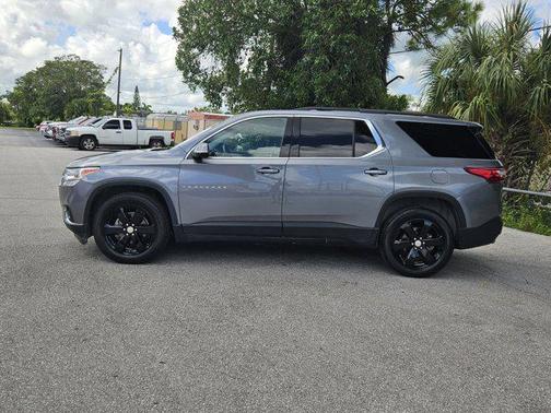 2020 Chevrolet Traverse LT Leather