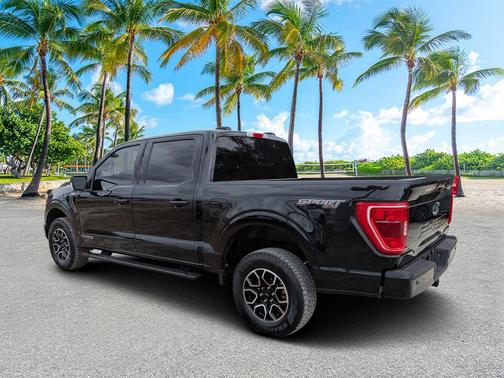 Agate Black Metallic 2023 Ford F-150 XLT