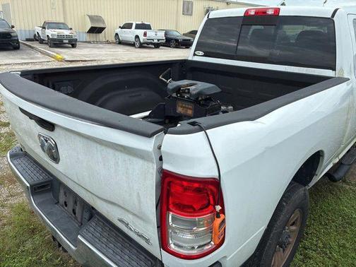 2020 RAM 2500 Tradesman Crew Cab 4X4 6'4' Box