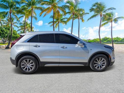 2019 Cadillac XT4 Premium Luxury