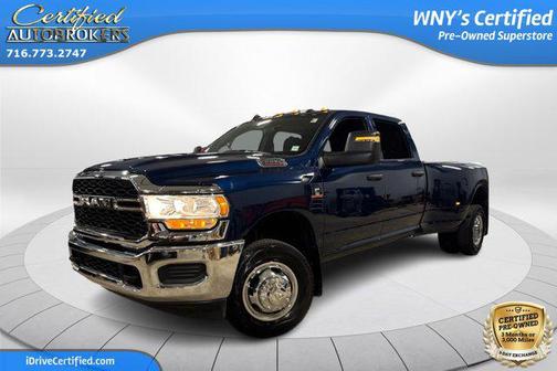 2024 RAM 3500 Tradesman Crew Cab 4x4 8' Box