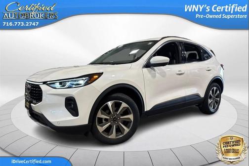 STAR WHITE METALLIC TRI-COAT 2024 Ford Escape Platinum