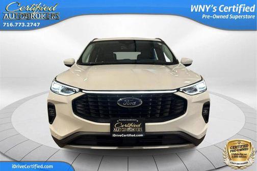 STAR WHITE METALLIC TRI-COAT 2024 Ford Escape Platinum