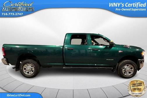 2022 RAM 2500 Tradesman Crew Cab 4x4 8' Box