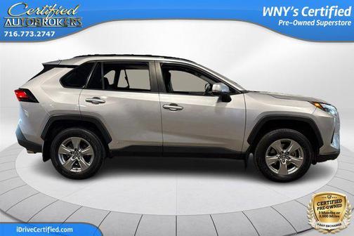 2022 Toyota RAV4 Hybrid XLE