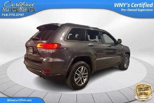 2020 Jeep Grand Cherokee Laredo