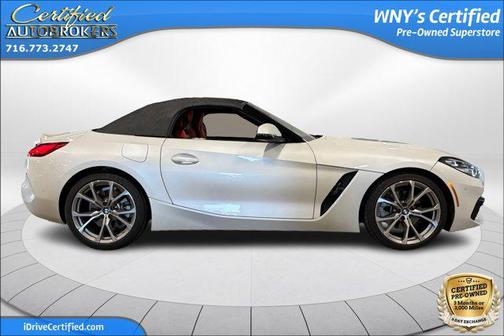 Mineral White Metallic 2022 BMW Z4 sDrive30i