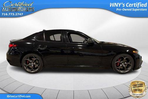 2019 Alfa Romeo Giulia Sport