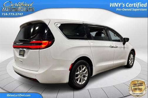 Bright White Clearcoat 2024 Chrysler Pacifica Touring L