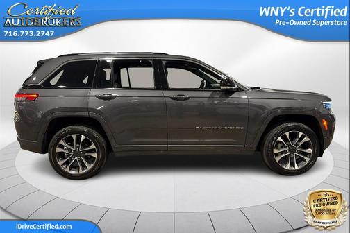 Baltic Gray Metallic Clearcoat 2022 Jeep Grand Cherokee Overland