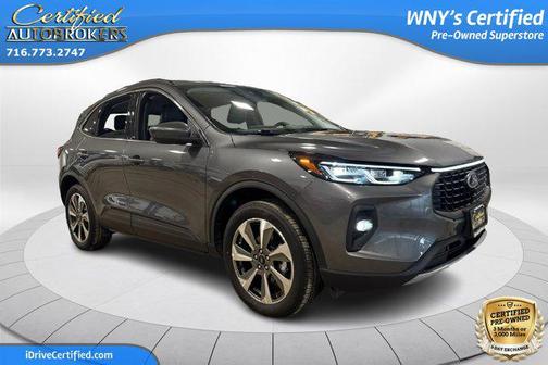 2025 Ford Escape Platinum