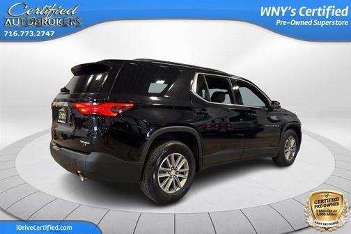 2023 Chevrolet Traverse LT Cloth