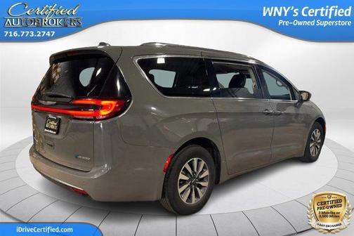 2021 Chrysler Pacifica Hybrid Touring L